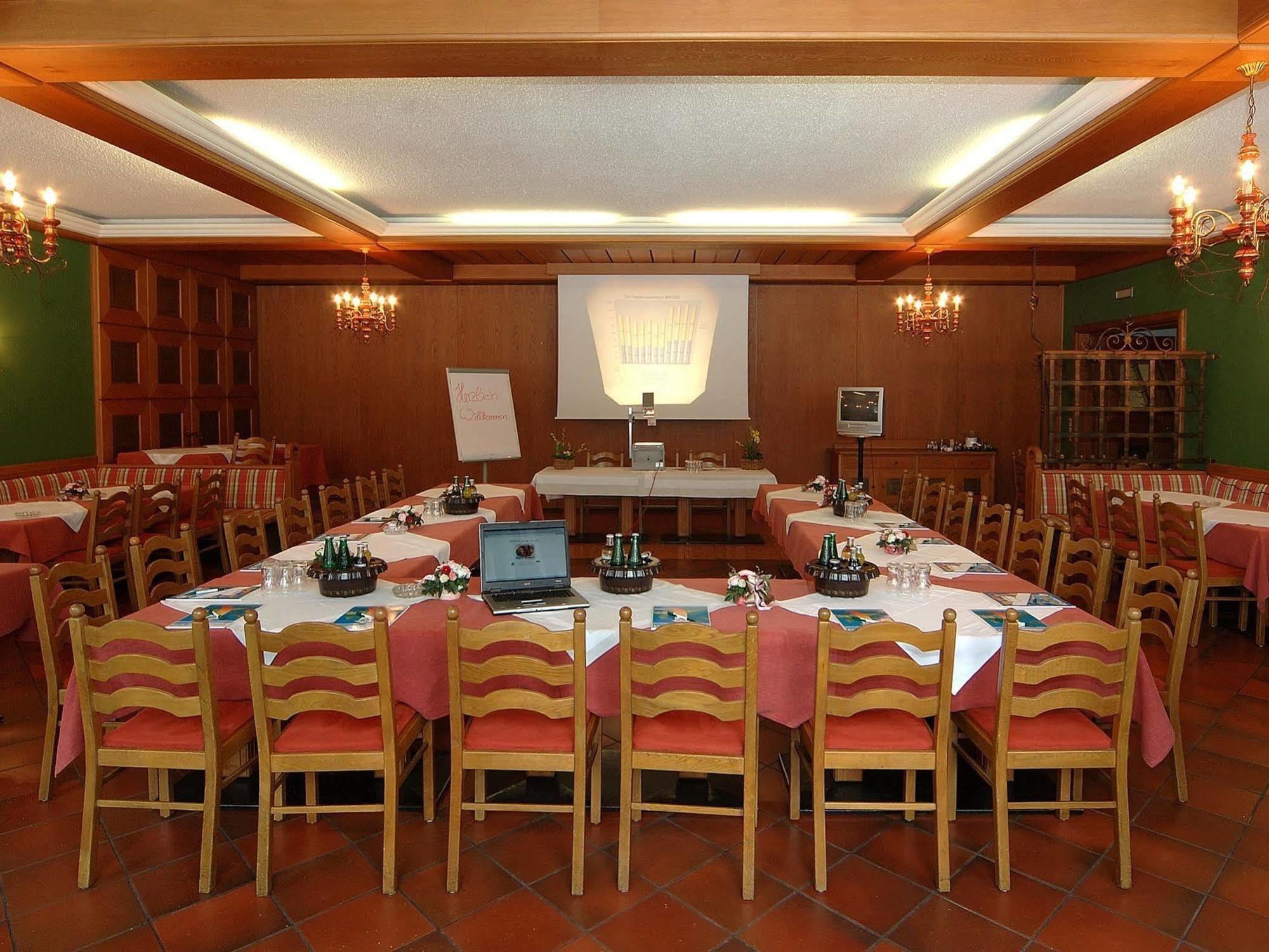 Gasthof Braeuwirt Bergheim Εξωτερικό φωτογραφία